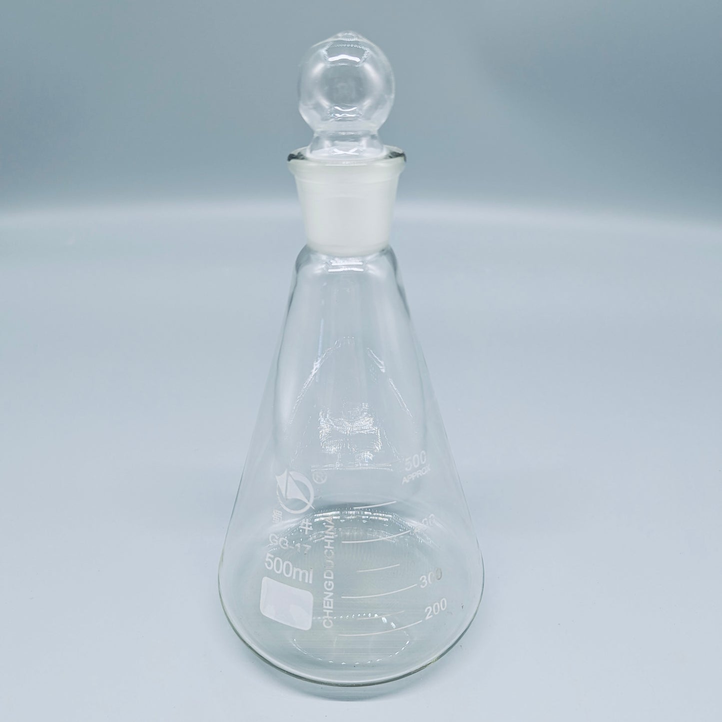Erlenmeyer flask with standard stopper 24/40