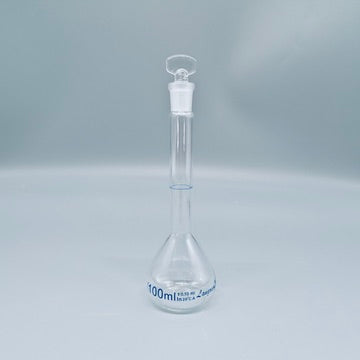 Volumetric flask, clear, borosilicate glass