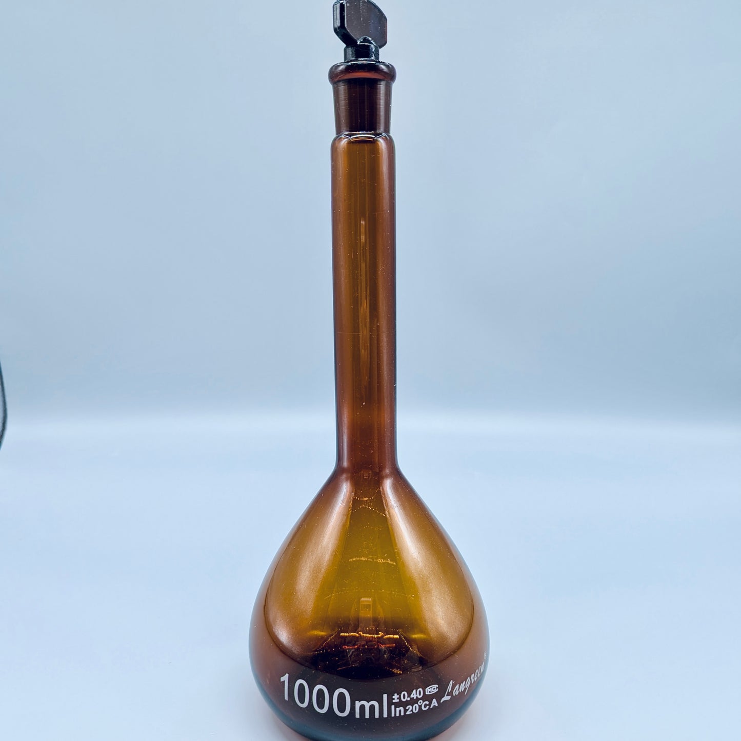 Volumetric flasks, brown