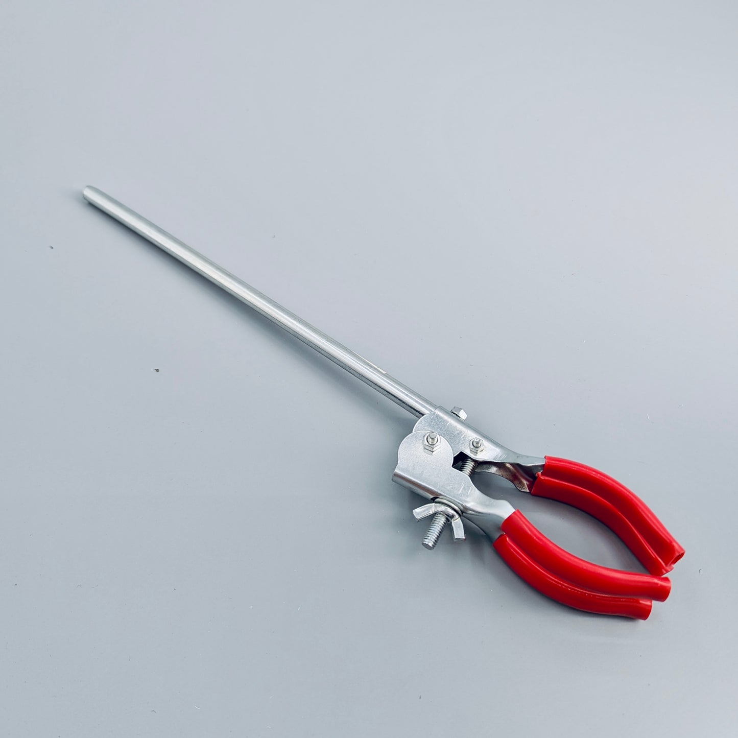 Condenser tube clamp, single opening