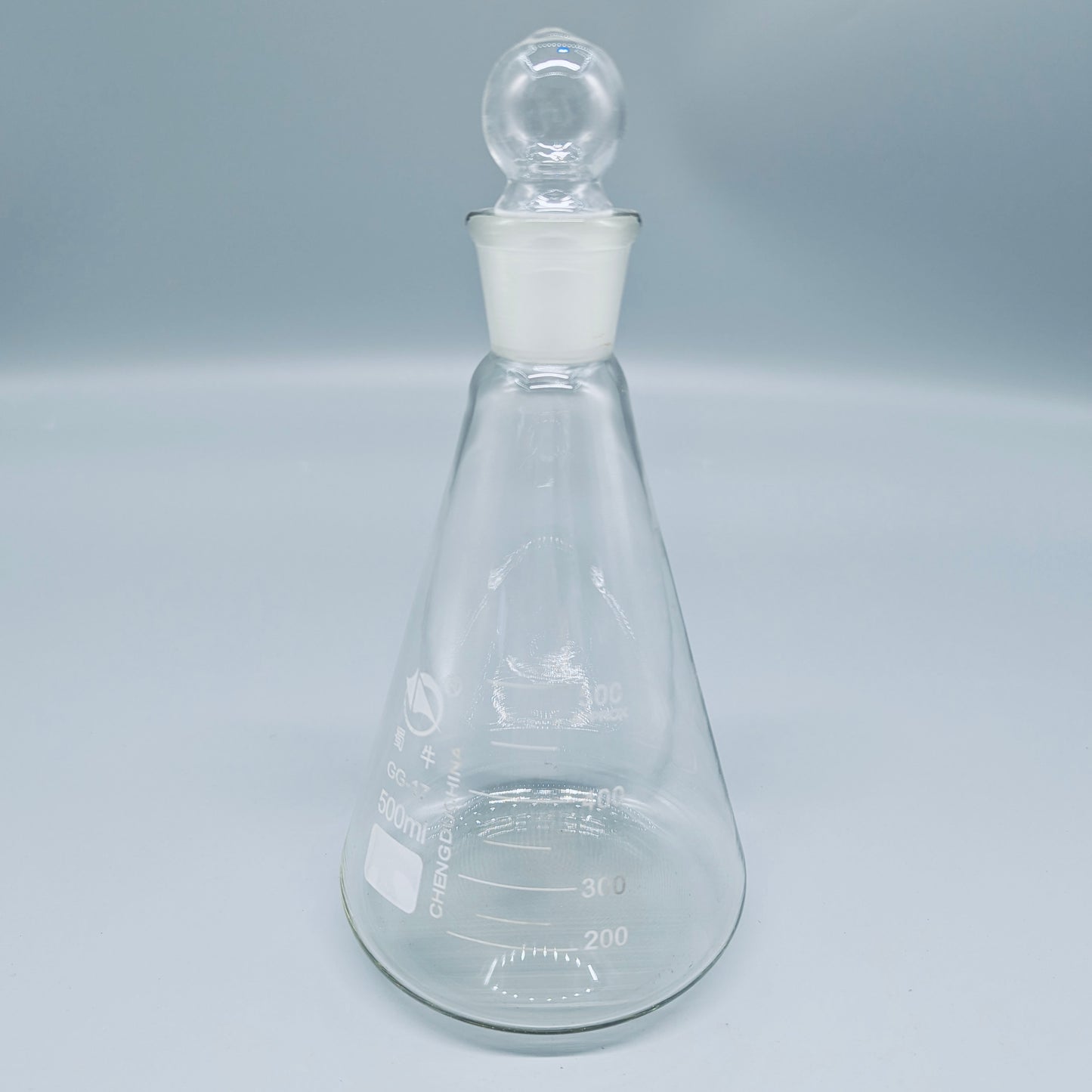 Erlenmeyer flask with standard stopper 24/40