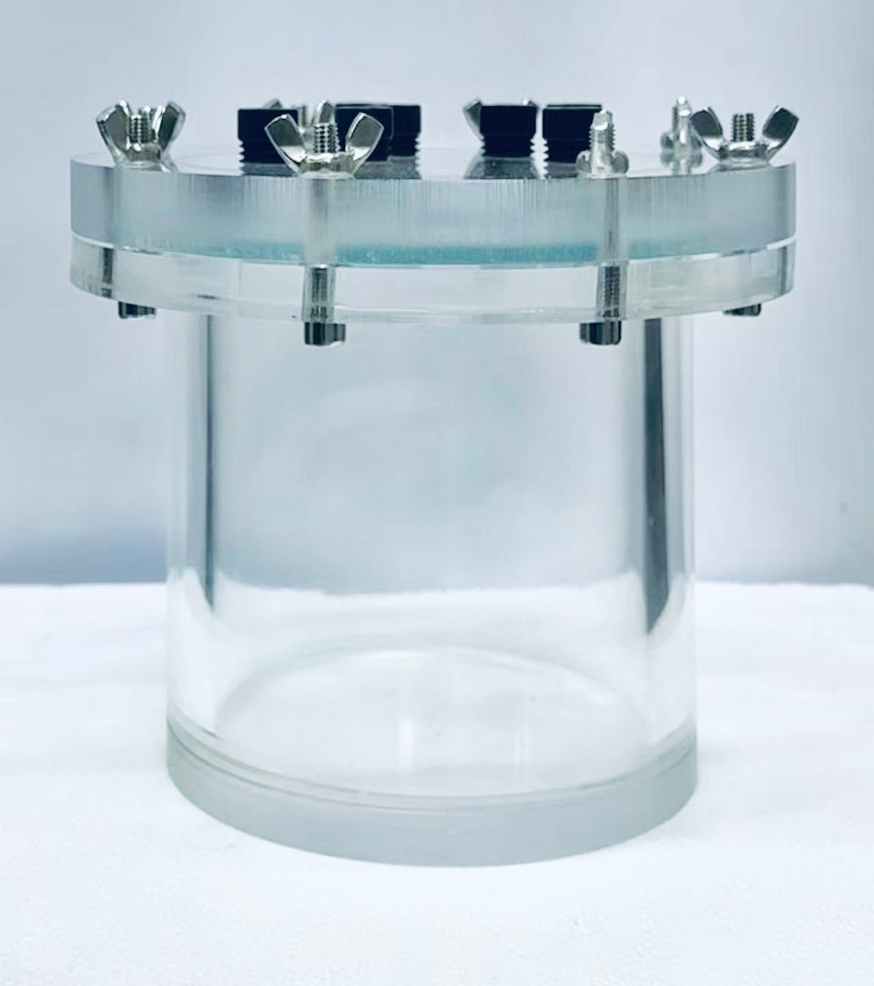 Customized electrochemical reaction cells