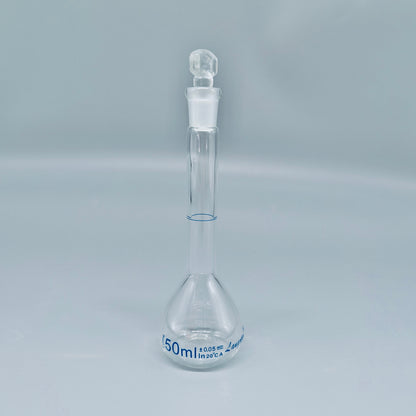 Volumetric flask, clear, borosilicate glass