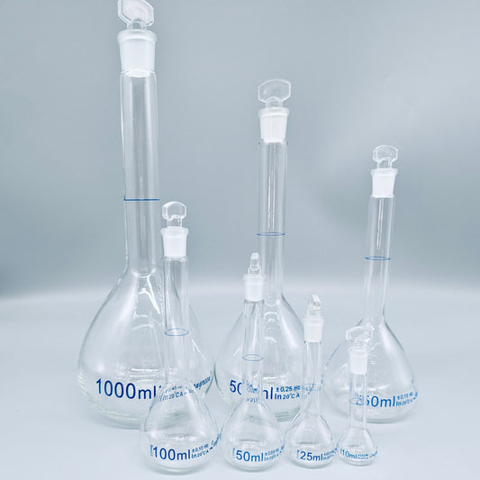 Volumetric flask, clear, borosilicate glass