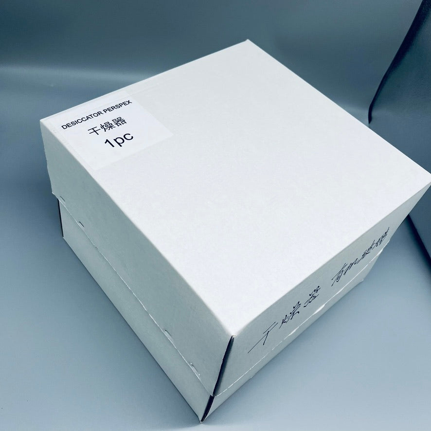 Plexiglass desiccator