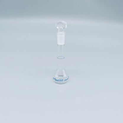 Volumetric flask, clear, borosilicate glass